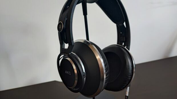 ヘッドホン全景